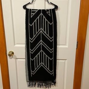 Divided H&M scarf